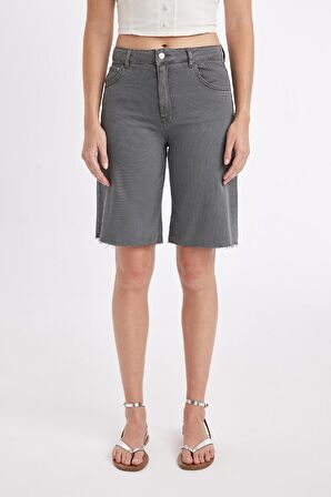DeFacto Normal Bel Kısa Paça Gabardin Bermuda Şort D0965AX24SMGR449