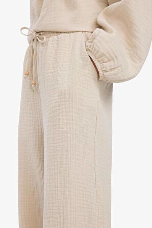 DeFacto Wide Leg Müslin Kumaş Palazzo Pantolon Çift Cepli Yüksek Bel Geniş Paça E3934AX25SMBG186