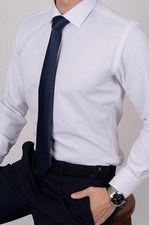 Gömlek Kravat Seti ( sunda Lacivert Düz Kravat & Beyaz Armür Slimfit Gömlek)