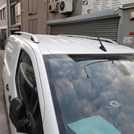 Opel Combo Panelvan Tavan Çıtası Uzun Şase 2019 Model Ve Sonrası Gri