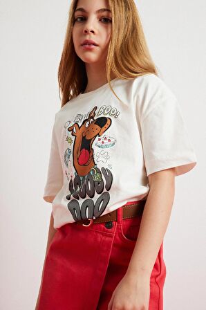 DeFacto Kız Çocuk Scooby Doo Oversize Geniş Kalıp Bisiklet Yaka Kısa Kollu Tişört E0484A825SPER99