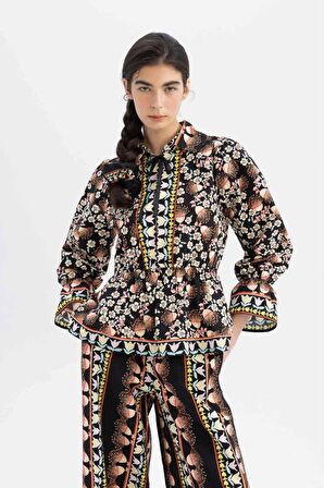 DeFacto Lug Von Siga x DeFacto Oversize Desenli V Yaka Poplin Uzun Kollu Bluz C1131AX24SMBK81