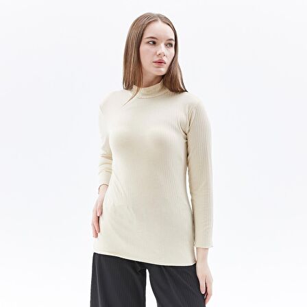 Kadın Dik Yakalı Fitilli Uzun Kollu Tişört