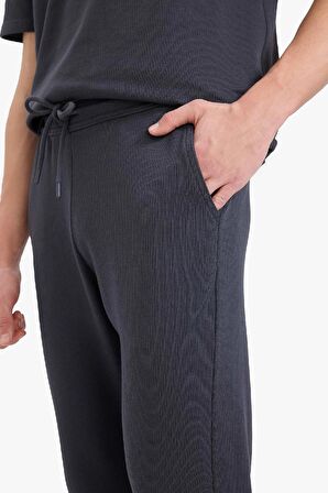Regular Fit Eşofman Altı Beli Bağcıklı Cep Detaylı Düz Paça