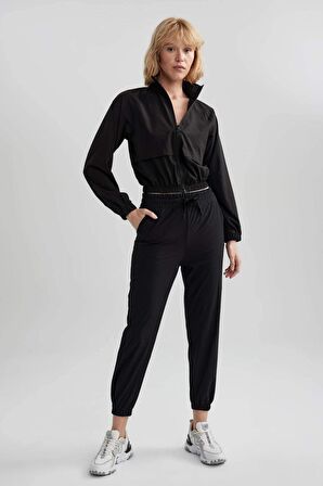DeFactoFit Crop Dik Yaka Basic Düz Fermuarlı Sporcu Sweatshirt A2436AX23AUBK81