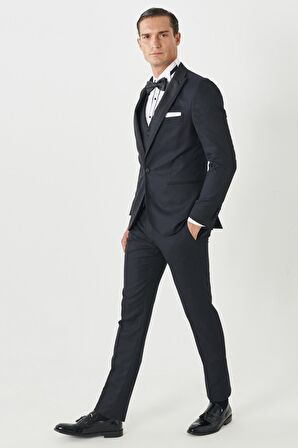 Erkek Lacivert Slim Fit Dar Kesim Kırlangıç Yaka Desenli Yelekli Smokin Takım