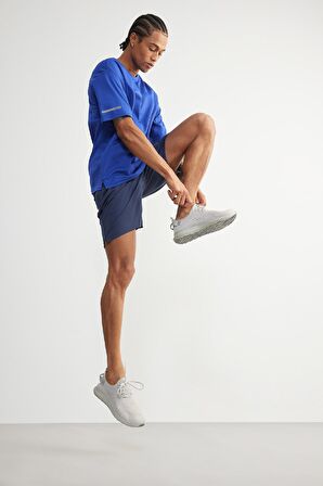 DeFactoFit Hızlı Kuruyan Slim Fit Dar Kesim Sporcu Standart Paça Şort V3030AZ25SPNV201