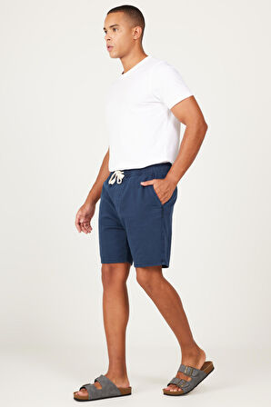 Slim Fit Dar Kesim Yan Cepli Pamuklu Esnek Şort