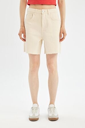 DeFacto Coool Regular Fit Normal Bel Kısa Paça Gabardin Şort D0964AX24SMER103
