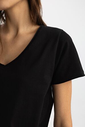 DeFacto Regular Fit V Yaka Basic Kısa Kollu Tişört K1507AZ24SMBK81