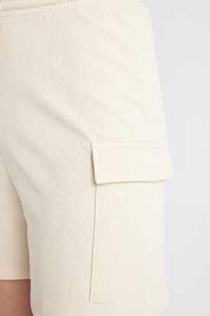 DeFacto Düz Paça Beli Bağcıklı Kalın Şort C9309AX24SMBG360