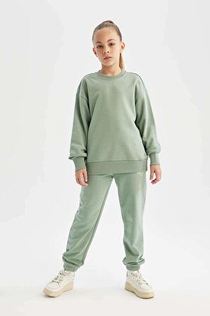 DeFacto Kız Çocuk Relax Fit Bisiklet Yaka Basic Okul Sweatshirt A2797A824AUGN1129