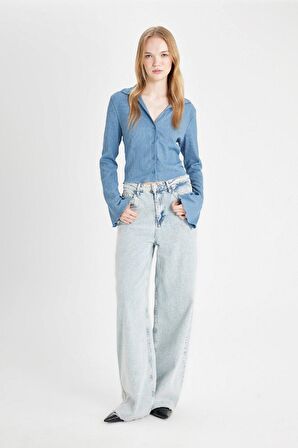 DeFacto Coool Fitted Basic Düz Düğmeli Uzun Kollu Crop Gömlek A0012AX24AUBE456
