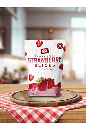 Çilek Kuru Meyve Cipsi 15 G X 2 Adet Dondurularak Kurutulmuş Meyve