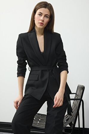 DeFacto Regular Fit Kuşaklı Basic Düz Blazer Ceket E7346AX25SPBK81