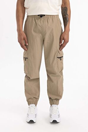 DeFactoFit Oversize Geniş Kalıp Kargo Cepli Sporcu Dokuma Pantolon C1528AX24SMBG315