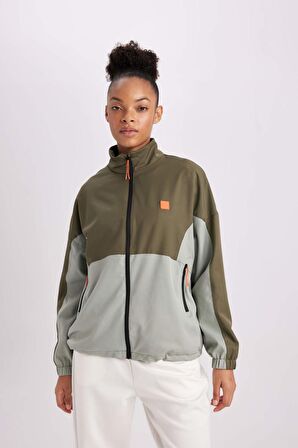 DeFactoFit Rüzgar Geçirmez İnce Mont Dik Yaka Cepli File Astarlı Hafif B2418AX24SPGN920