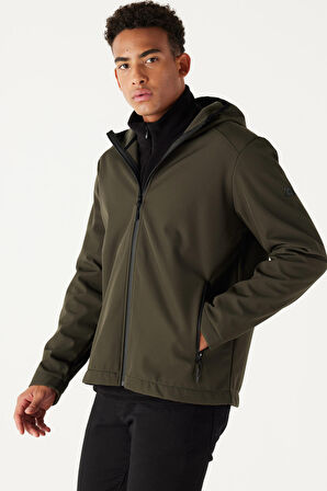 Erkek Yeşil Standart Fit Normal Kesim Dik Yaka Softshell Mont