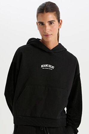 DeFactoFit NBA Miami Heat Kapüşonlu Kalın Sweatshirt D2359AX24AUBK81
