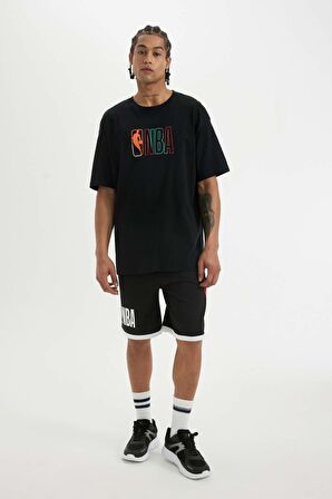 DeFactoFit NBA Wordmark Oversize Geniş Kalıp Bisiklet Yaka Kısa Kollu Tişört A1890AX24SMBK81