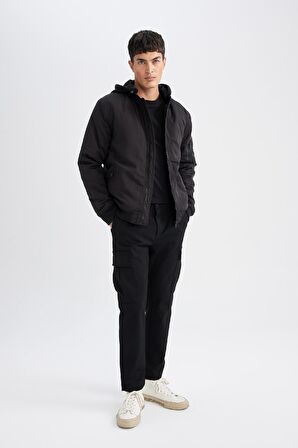 DeFacto Slim Fit Dar Kesim Çıkarılabilir Kapüşonlu Fermuarlı Çift Cepli Mevsimlik Hafif Bomber Mont Ceket C5908AX24WNBK27