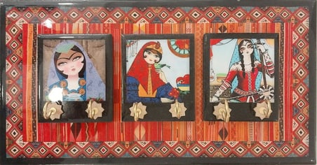 İran’ın El İşlemesi  Anahtarlık ve Ebat: (15 x 27) cm