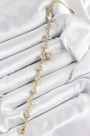 Xuping Pirinç Zirkon Taşlı Sallantılı Kalp Model Gold Renk Kadın Bileklik