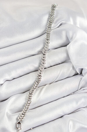 Pirinç Zirkon Taşlı Sıralı Yaprak Model Gümüş Renk Kadın Bileklik