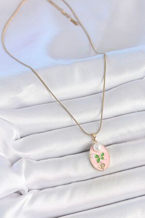 316L Çelik Gold Renk Zincir Pembe Mineli Oval İncili Çiçek İşlemeli Portre Model Kadın Kolye