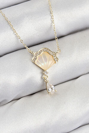 Pirinç Zirkon Taşlı İstiridye Model Gold Renk Kadın Kolye
