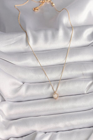 Pirinç Gold Renk Zirkon Taşlı Daire Kafes Model Kadın Kolye