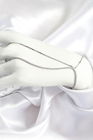 Pirinç Zirkon Taşlı Ezme Zincir Model Gümüş Renk Kadın Şahmeran