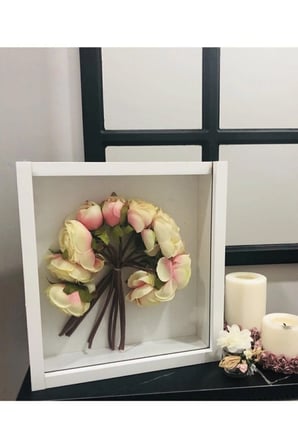 Beyaz 30x30 Cm Camlı Gelin Çiçeği Vs. Dekoratif Çerçeve