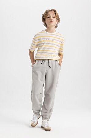 DeFacto Erkek Çocuk Beli Paçası Lastikli Cepli Basic Düz Jogger Eşofman Altı C2093A824SPGR253
