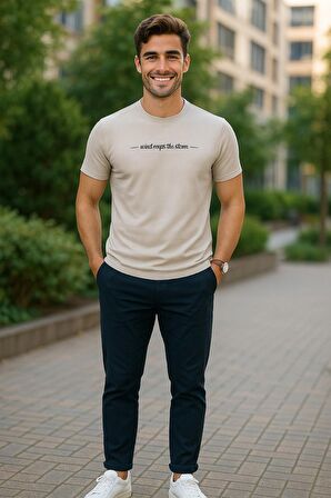 Erkek Slim Fit Enjeksiyon Baskılı Pamuklu T-Shirt