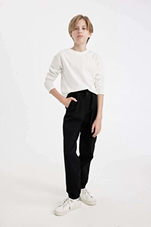 DeFacto Erkek Çocuk Beli Bağcıklı Lastikli Paça Cepli Basic Düz Siyah Jogger Gabardin Pantolon A9395A824WNBK81