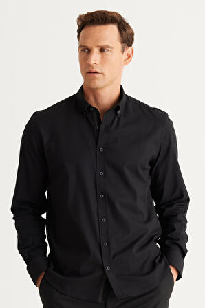 Erkek Siyah Slim Fit Dar Kesim Düğmeli Yaka Pamuklu Gabardin Gömlek