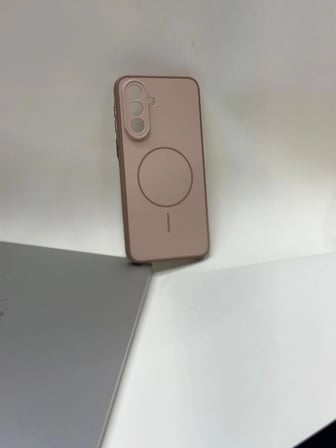 Samsung Galaxy A37 MagSafe Uyumlu İçi Kadife Lansman Kılıfı – Kablosuz Özgürlük ve Kusursuz Koruma!