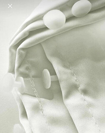 Karesi Atlas Ekru Saten Güneşlik Kırık Beyaz PİLESİZ