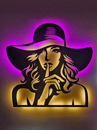 Kadın Silüeti Ahşap LED Işıklı Tablo – Romantik Dekor & Özel Gün Hediyesi