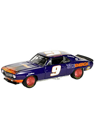 Greenlight  1:64 Chase Elliott “First Win Tribute” – 1969 Chevrolet Camaro (Limited Edition) 