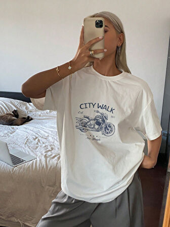 Unisex Pamuklu Beyaz Oversize "City Walk" Baskılı Bisiklet Yaka Rahat Günlük T-shirt
