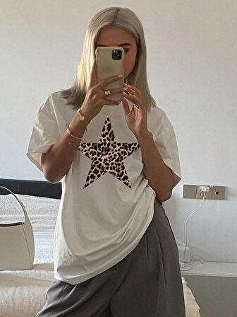 Unisex Pamuklu Beyaz Oversize "Yıldız" Baskılı Bisiklet Yaka Rahat Günlük T-shirt