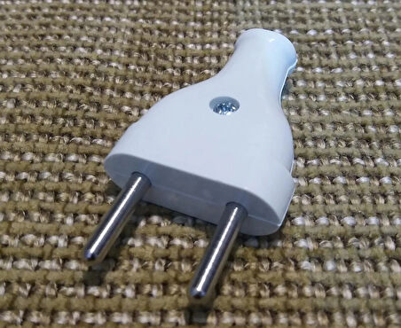 Beyaz, 10 adet yassı erkek fiş