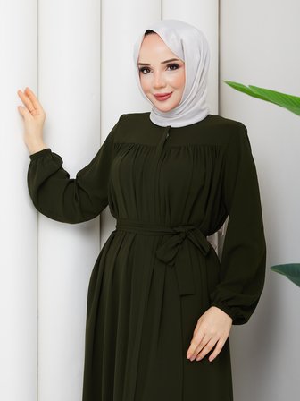 islami tesettür ferace robalı büzgülü medine ipeği tam tesettür