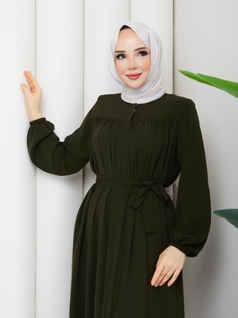 islami tesettür ferace robalı büzgülü medine ipeği tam tesettür