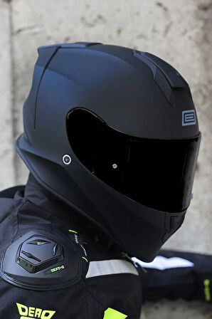 Dinamo Evo Mat Siyah Kask