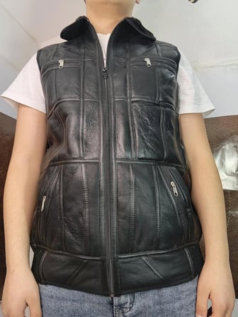 Erkek PatchWork İçi Kürk – Dışı  Hakiki Deri İÇi Koyun Yünü Yakalı Biye ve Triko Detaylı Yelek