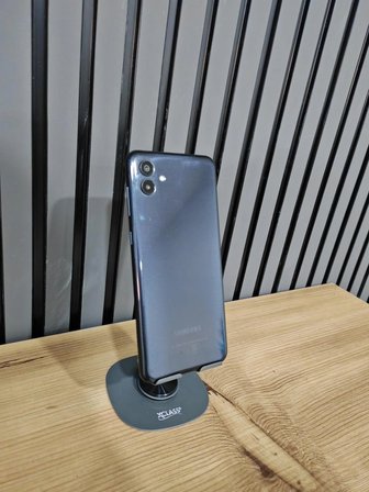 Samsung Galaxy A04 64 GB TEŞHİR ÜRÜNÜDÜR