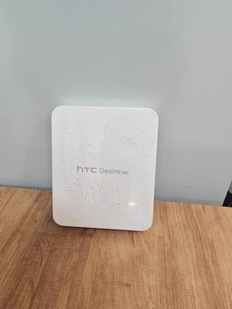 HTC Desire 825 SIFIR